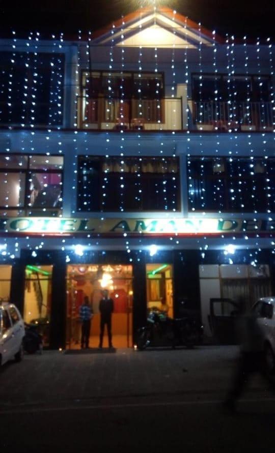 Hotel Amandeep Dharamshala Exteriör bild